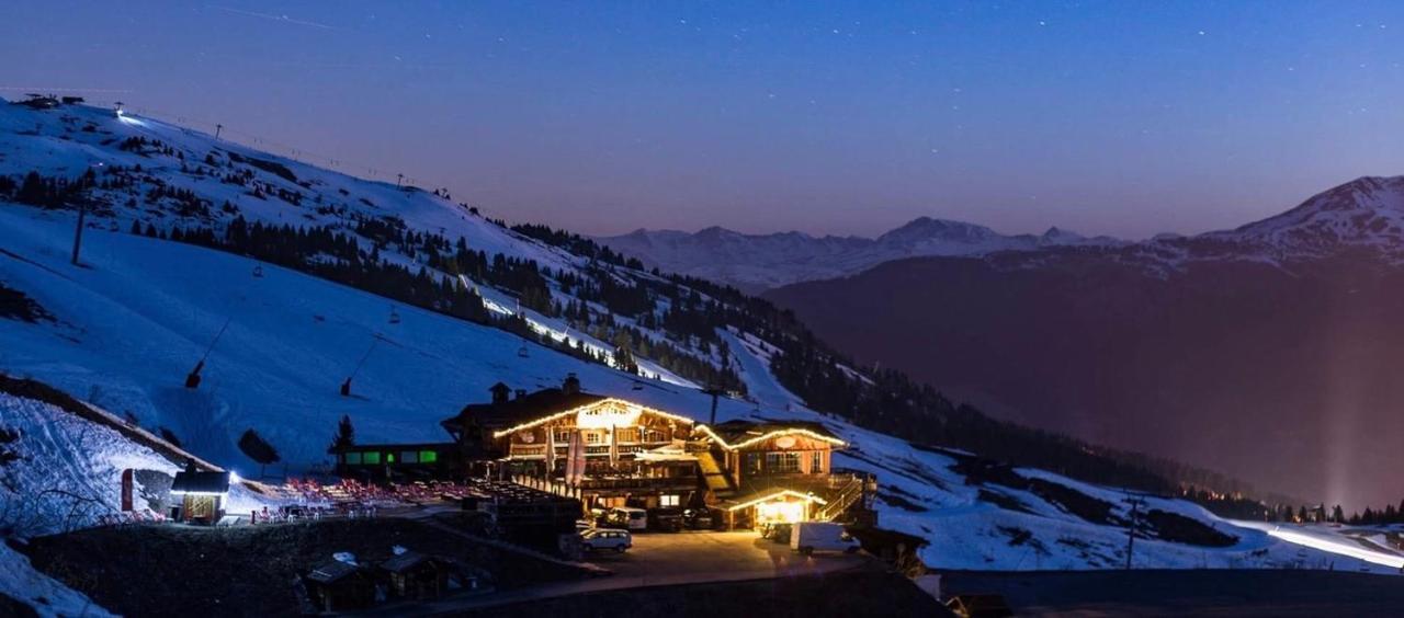 Hotel 3 Etoiles -Restaurant Le Pilatus Courchevel Exteriör bild