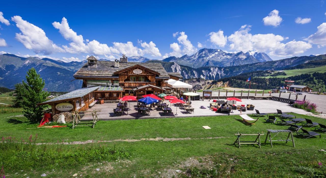 Hotel 3 Etoiles -Restaurant Le Pilatus Courchevel Exteriör bild